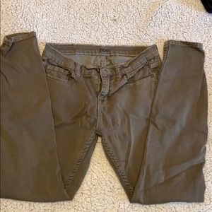 BDG army green pant